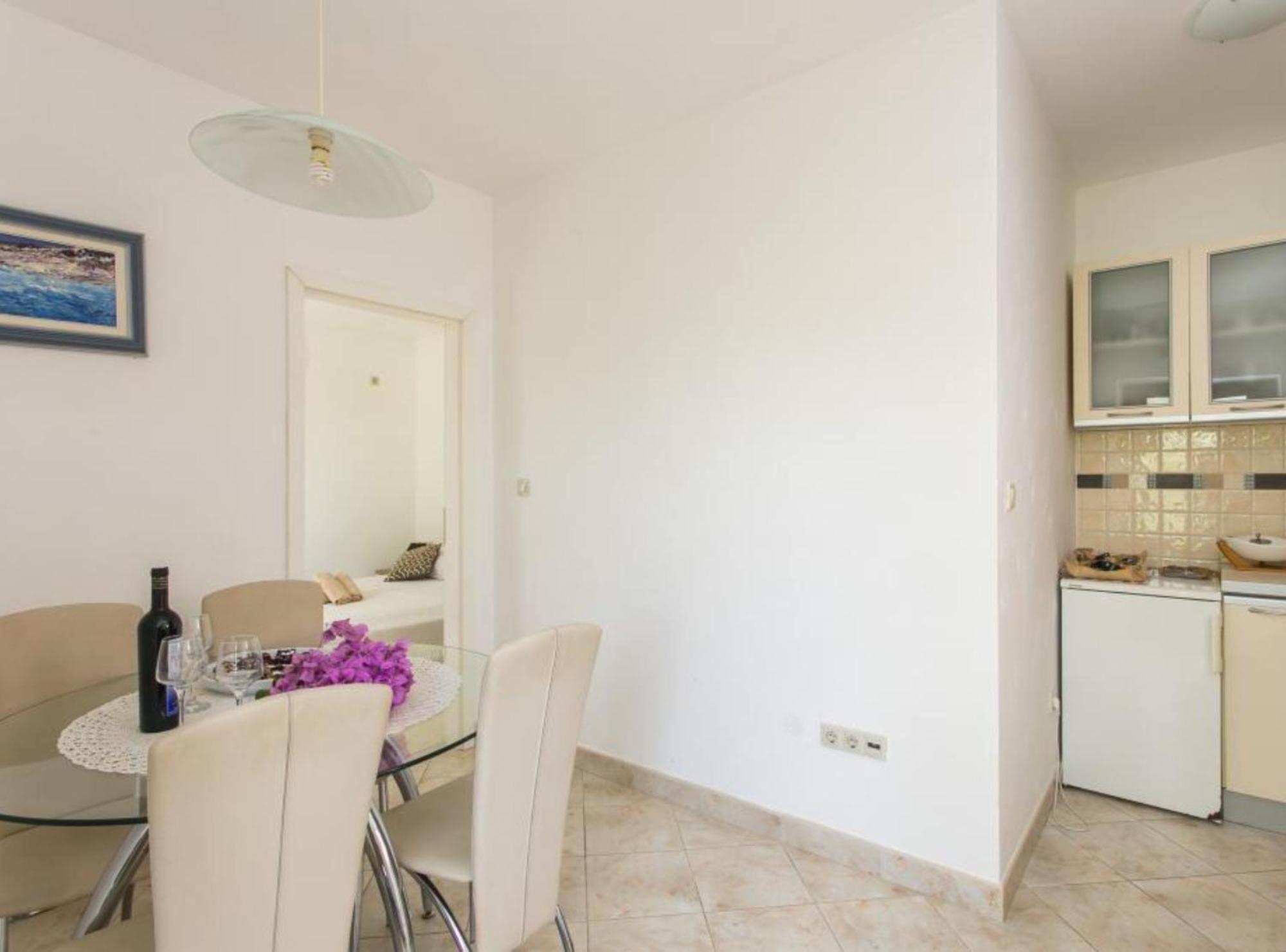 Apartma Maria *